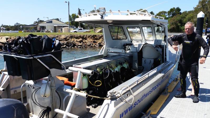South West Rocks Dive Centre - Viper boat - rear view
